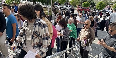 2 milyon 560 bin öğrenci TYT’ye girdi, AYT bugün!
