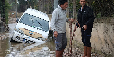 Bodrum'da sağanak etkili oluyor