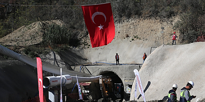 Depremlerin vurduğu Hatay'da 11,2 kilometrelik atık su tüneli inşa ediliyor