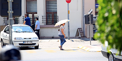 Hafta sonu Ege'deki bazı ilçelerde mayıs ayı sıcaklık rekoru bekleniyor