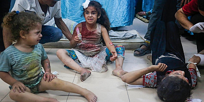 İsrail'in Gazze'ye gece boyu düzenlediği saldırılarda çok sayıda Filistinli hayatını kaybetti