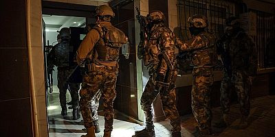 İstanbul'da terör örgütü DEAŞ operasyonunda 19 zanlı yakalandı