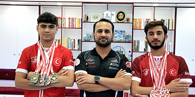 Milli dartçılar Bedirhan ve Mahmut, Slovakya'da derece için çalışıyor