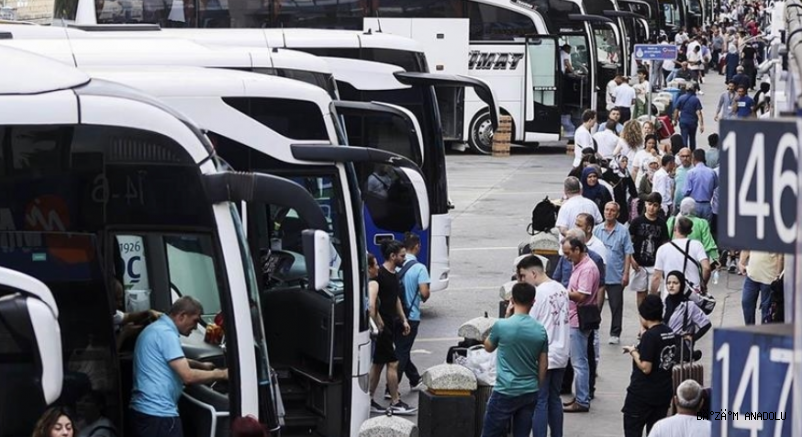 Türkiye'de geçen yıl yaklaşık 2,7 milyon kişi iller arasında göç etti