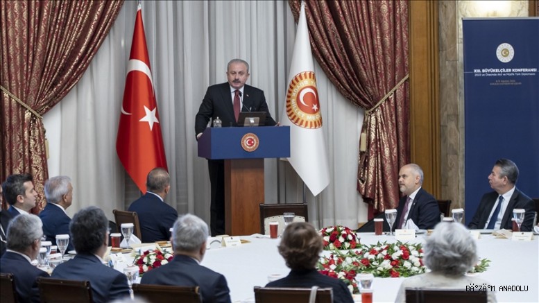 Türkiye denge sağlayan güç olmaya doğru emin adımlarla ilerliyor
